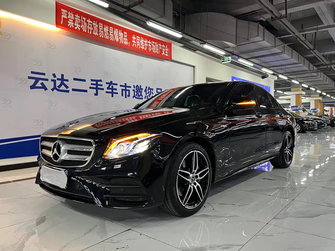 Mercedes-Benz E-Class 2017 E 300 Sport фото 2