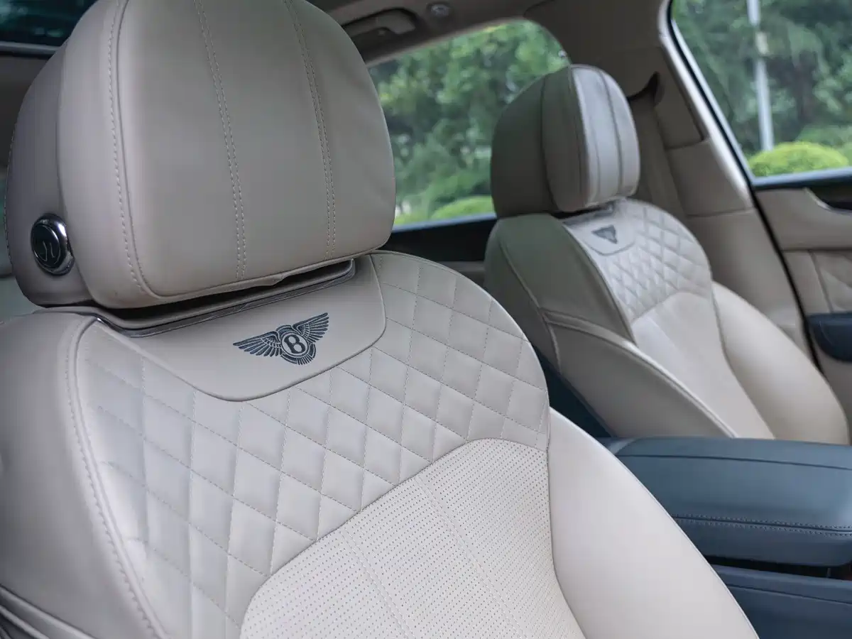 Bentley Bentayga 2017 2017 6.0T Standard Edition