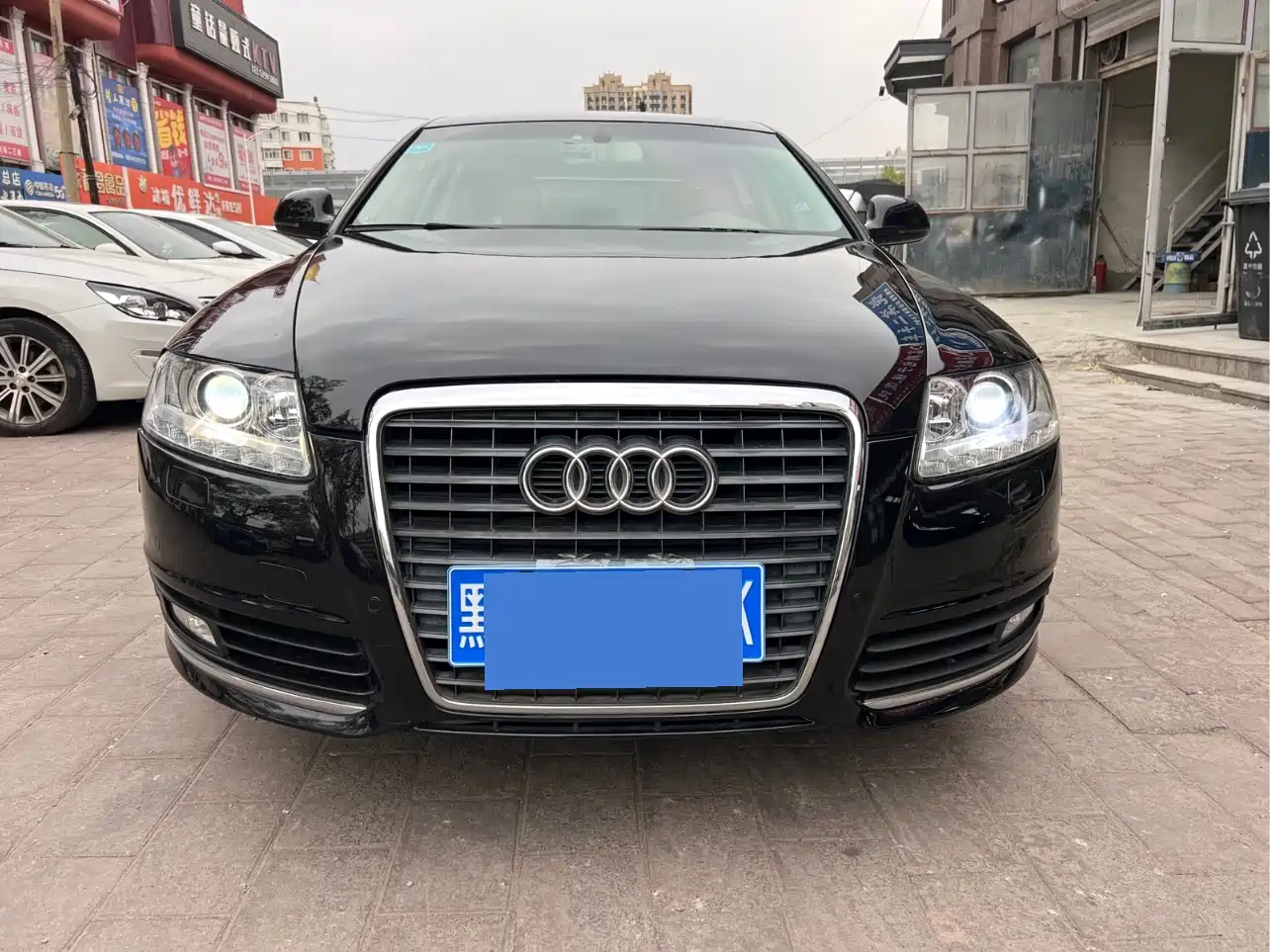 Audi A6L 2011 2.0 TFSI Automatic Comfort фото 2