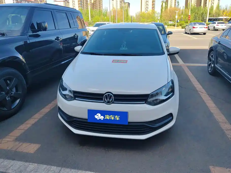 Volkswagen Polo 2016 1.4L Manual Trend фото 2