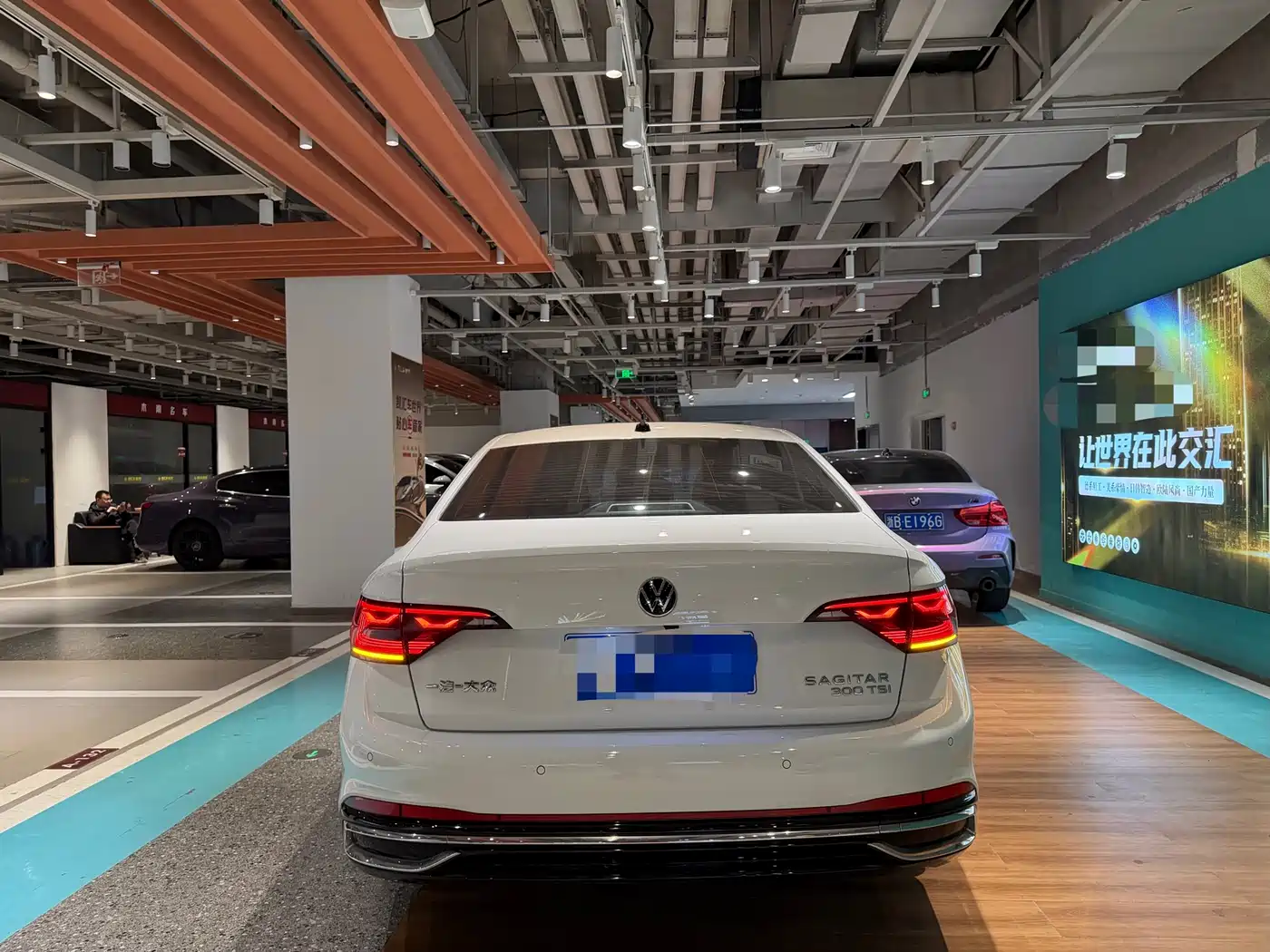 Volkswagen Sagitar 2024 300TSI DSG Flying Edition фото 15