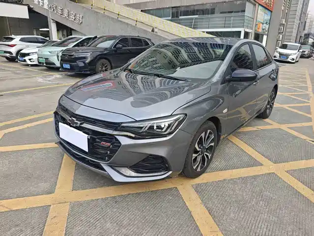 CHEVROLET CRUZE