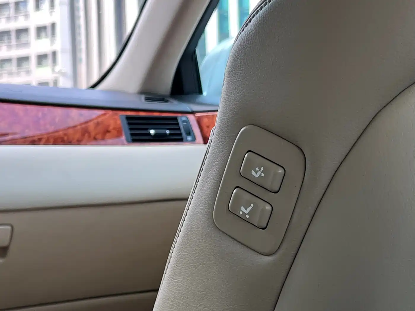 Toyota Crown 2007 2.5L Royal Leather Edition фото 13