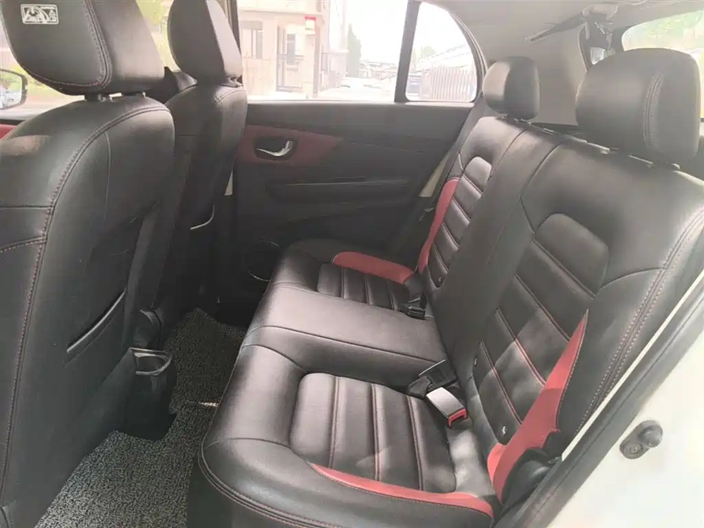 Haval H1 2015 1.5L Manual Luxury фото 17