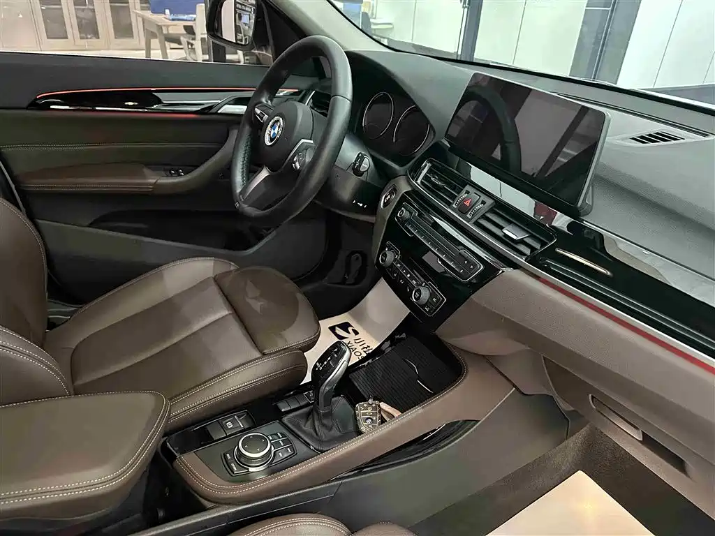 BMW X1 2020 sDrive20Li Premium Edition фото 16