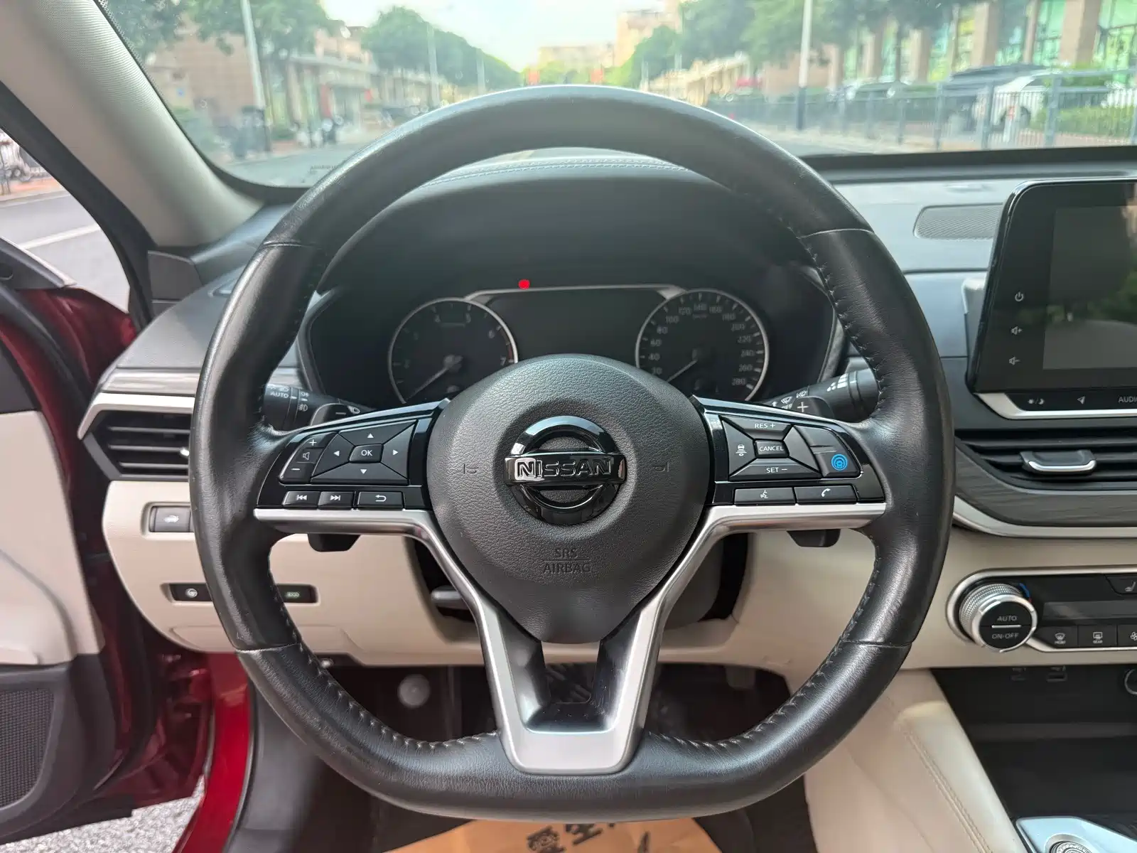 Фото 9 - Nissan Teana