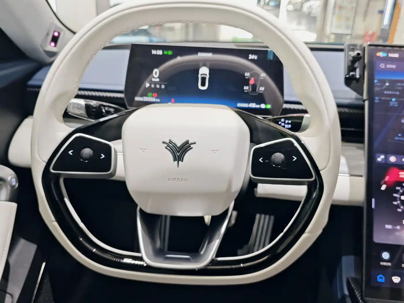 Nezha Auto Nezha GT 2023 2023 580 AWD