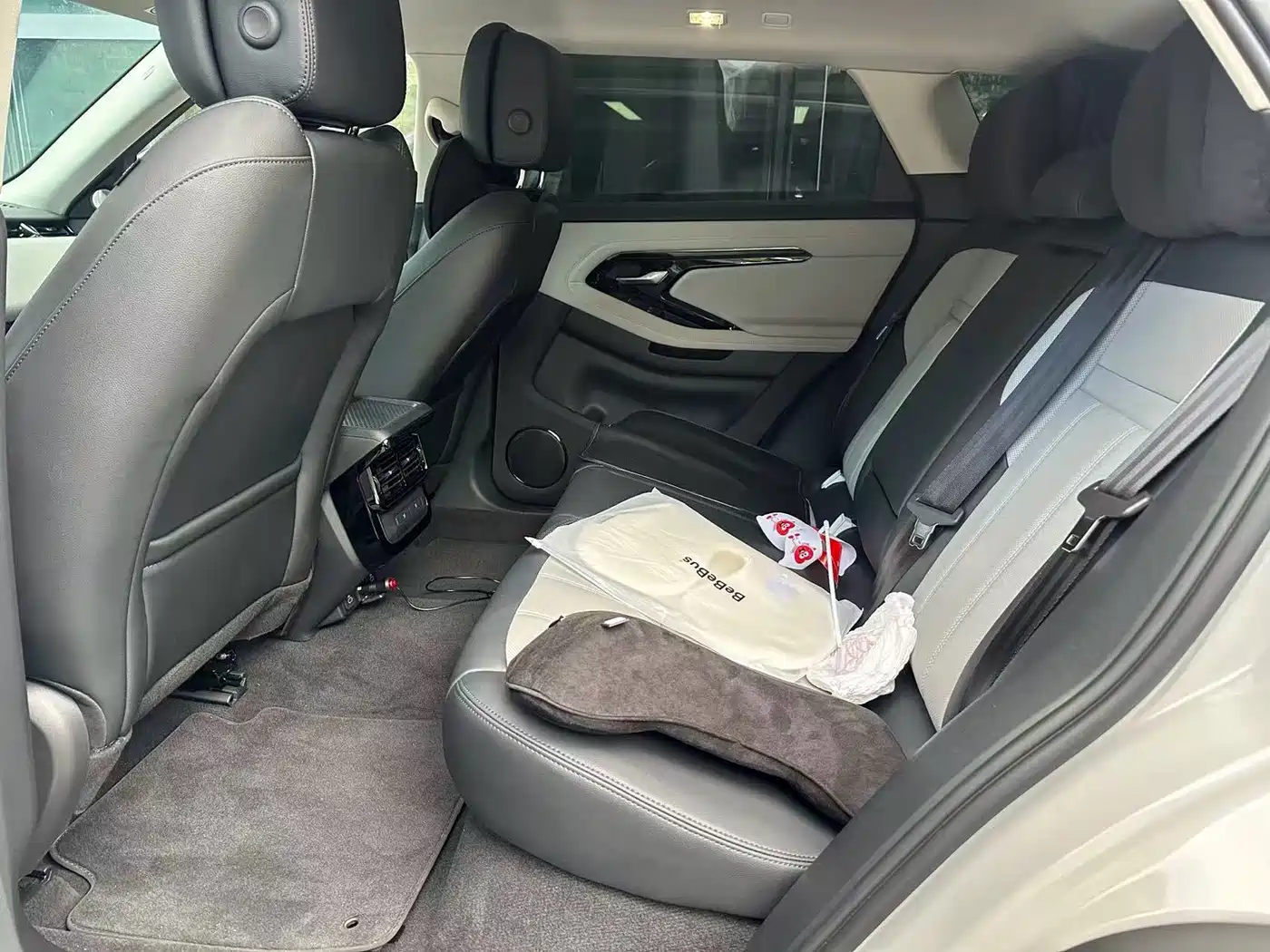 2026 Land Rover Range Rover Evoque