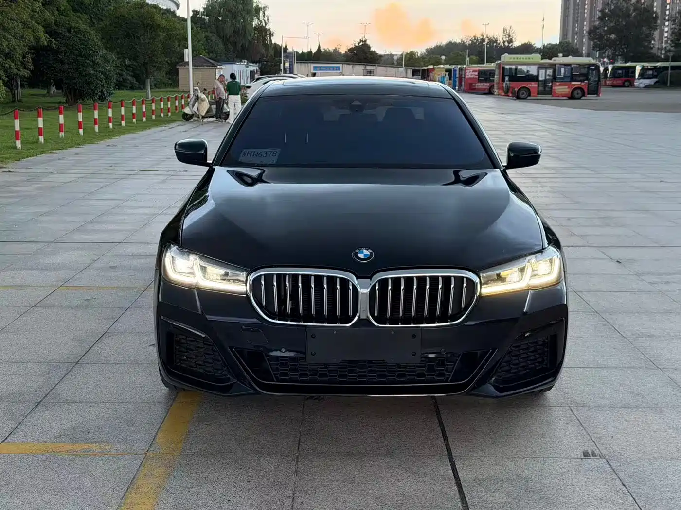 Фото 2 - BMW 5 Series