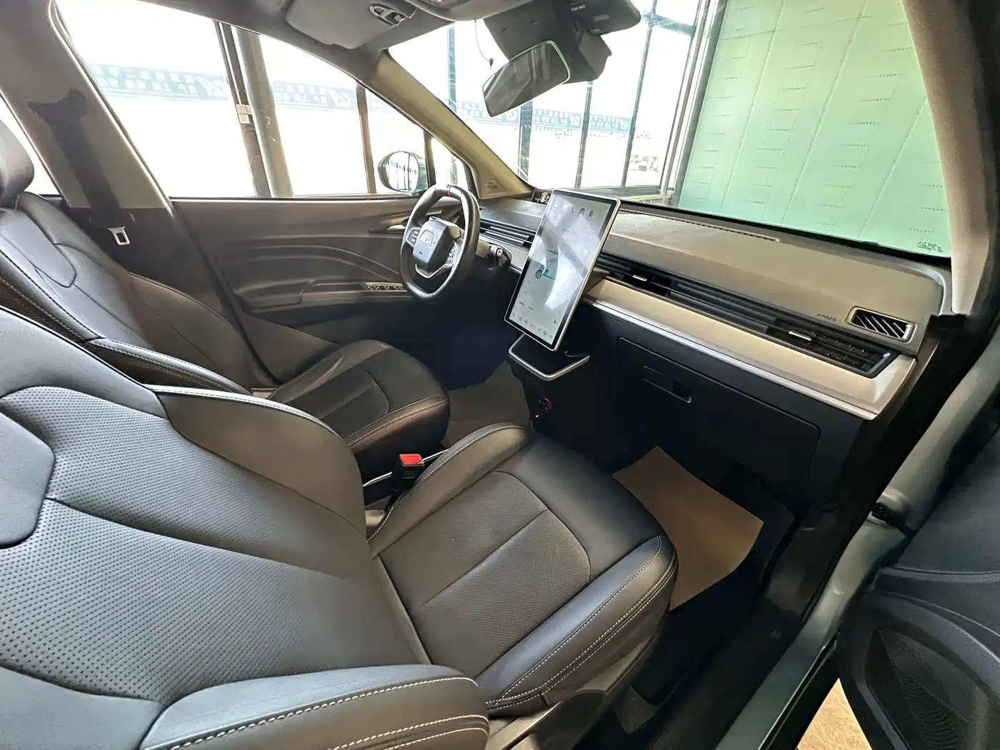 Nezha Auto Nezha V 2022 2022 Long Range Industry Custom Edition