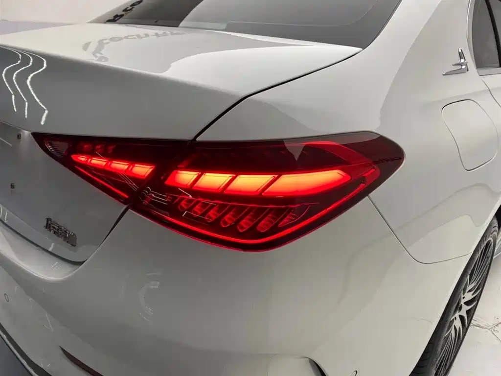 Mercedes-Benz C-Class 2024 Facelift C 260 L Sport фото 10