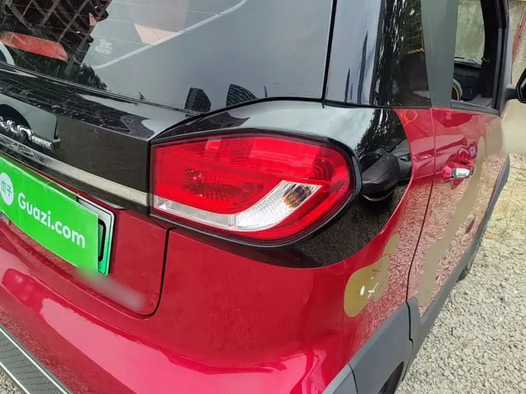 Фото 8 - Baojun E100