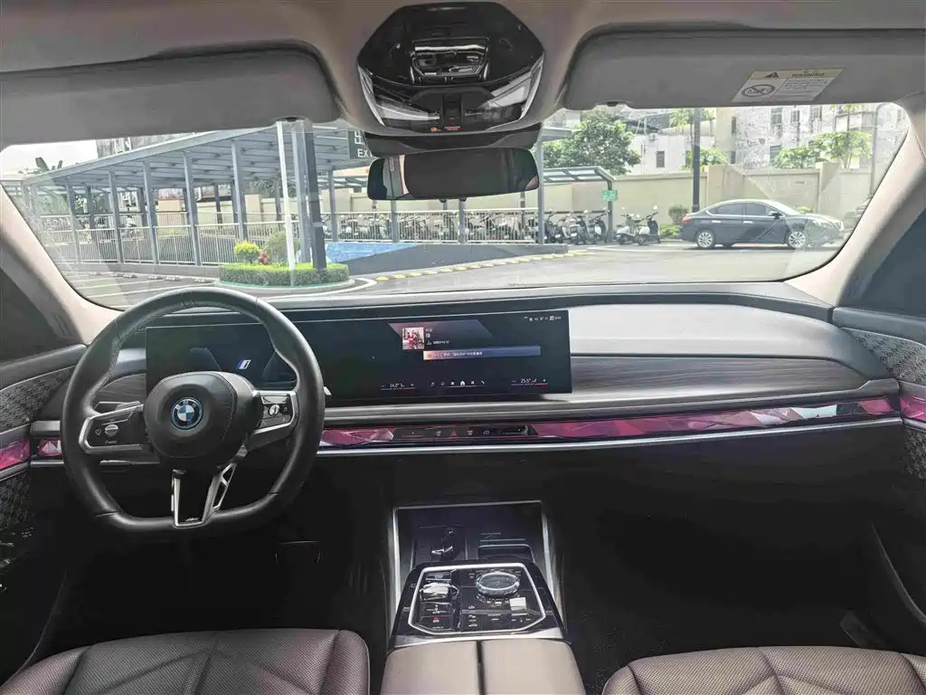 BMW i7 2023 2023 eDrive50L Leading M Sport Package