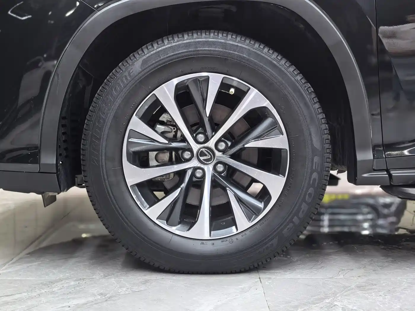 Lexus RX 2020 Facelift 300 2WD Elite Edition фото 33