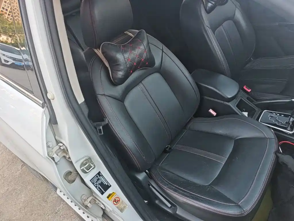 Landwind X5 2015 2015 1.5T CVT Pioneer Edition