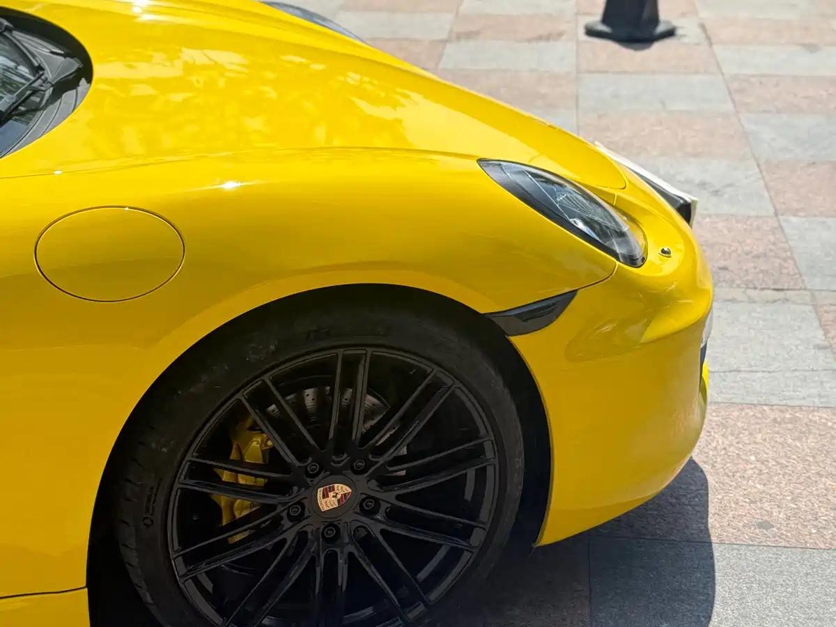Porsche Boxster 2015 Boxster Style Edition 2.7L фото 18