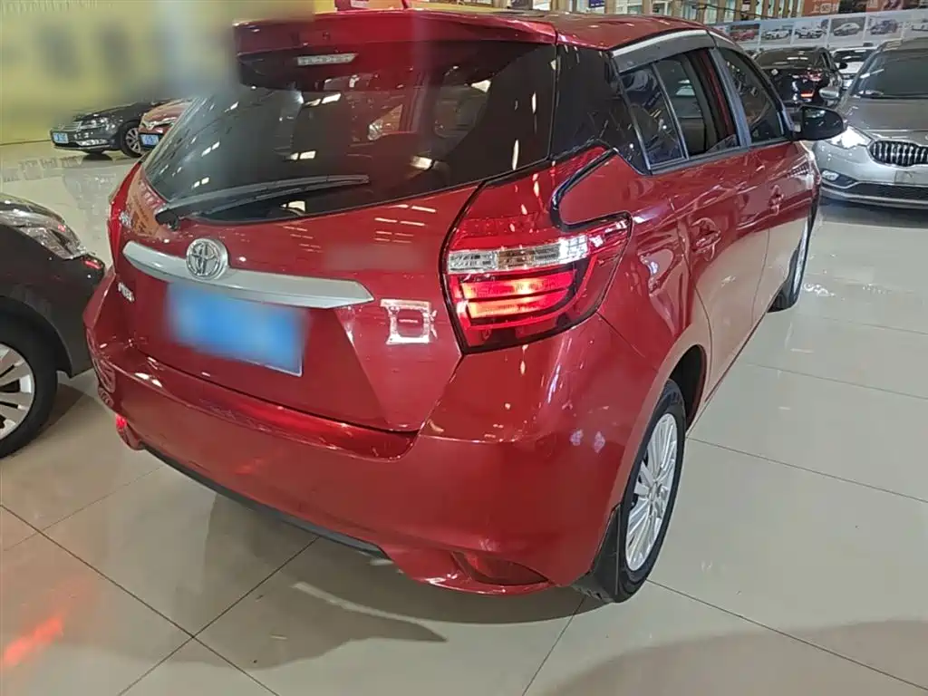 Toyota YARiS L Zhi Xuan 2016 Facelift 1.5E CVT Charming Edition фото 7