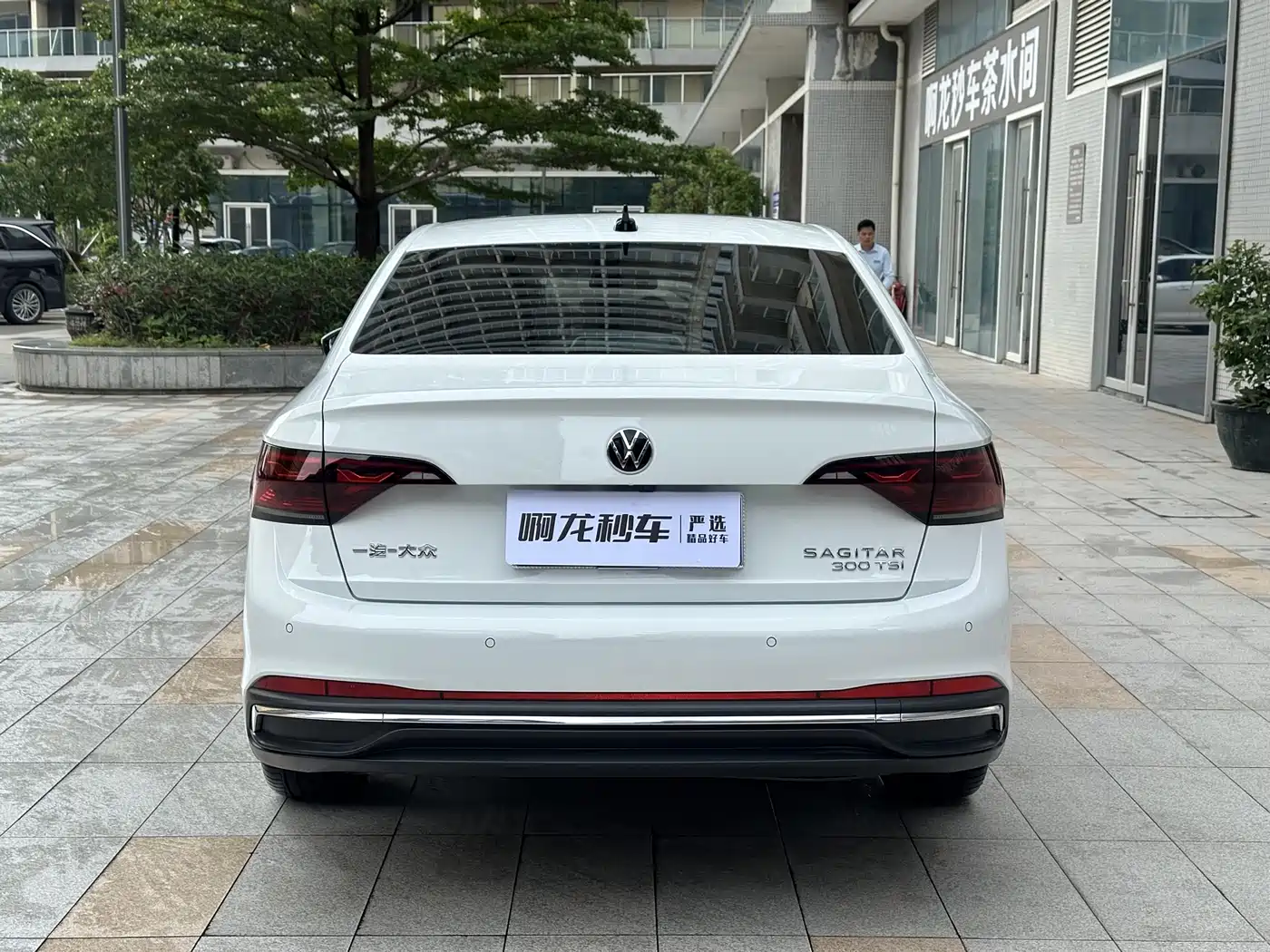 Volkswagen Sagitar 2025 Model Second Facelift 300TSI DSG Transcend Edition фото 12