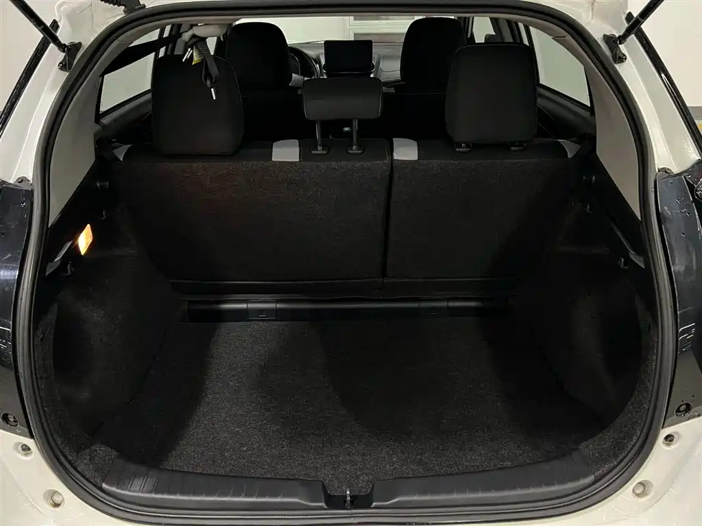 Toyota YARiS L Zhi Xuan 2022 Zhi Xuan X 1.5L CVT Leading PLUS Edition фото 7
