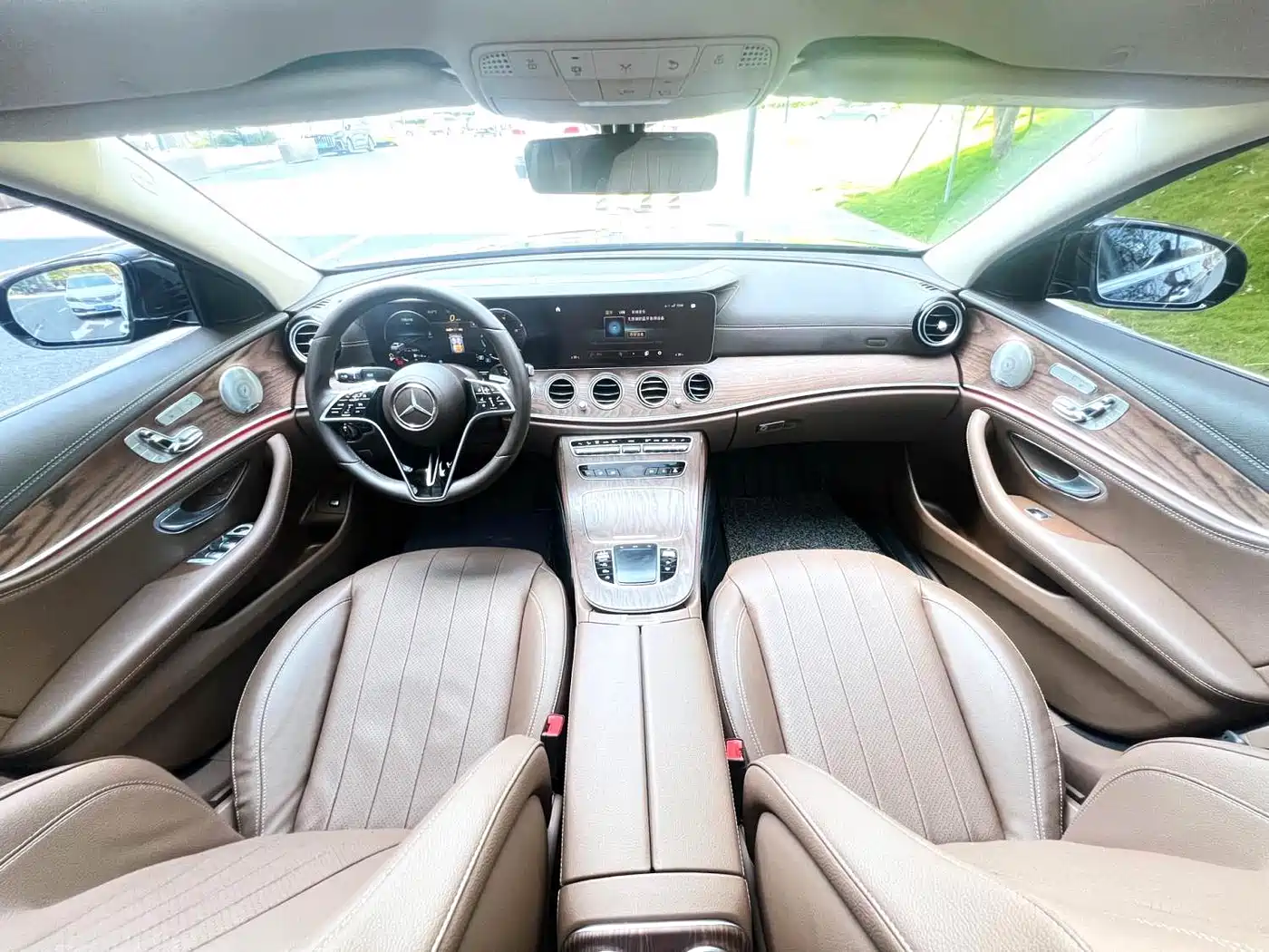 Mercedes-Benz E-Class 2021 E 300 L Luxury фото 5