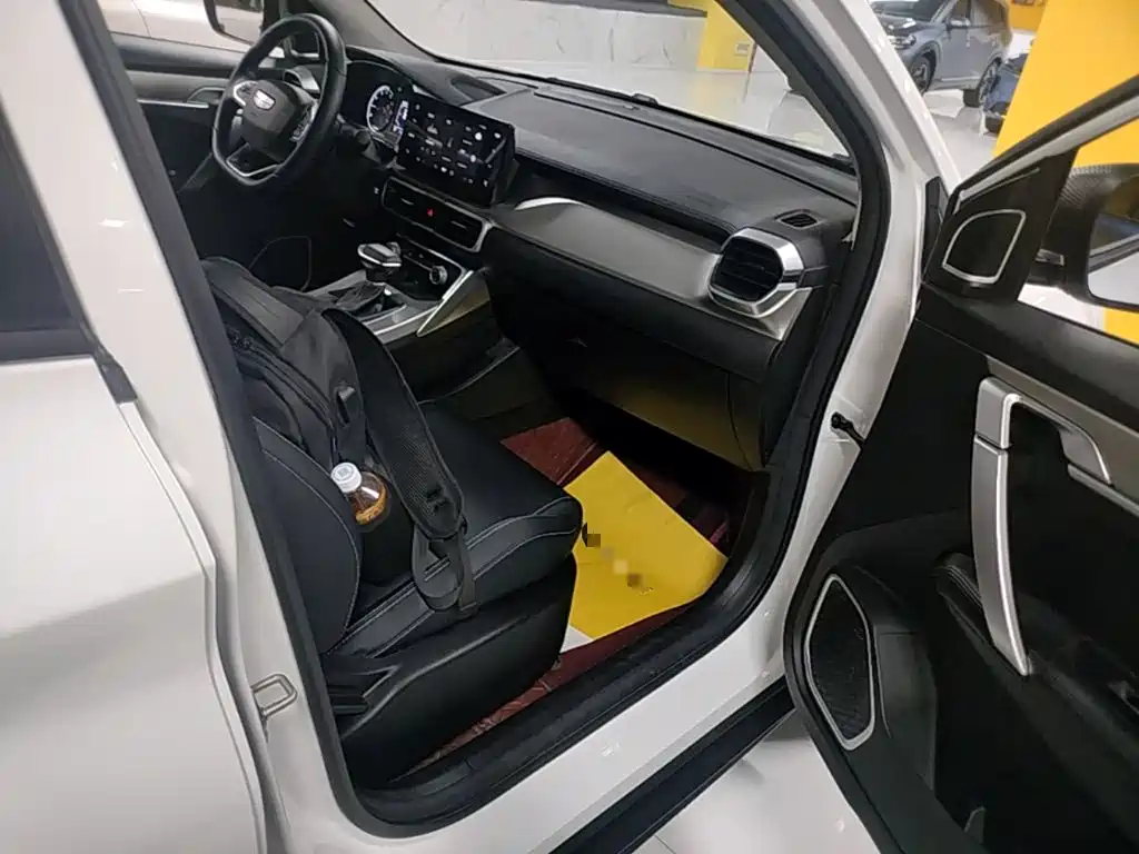 Geely Coolray 2024 2025 1.5L CVT Super Edition
