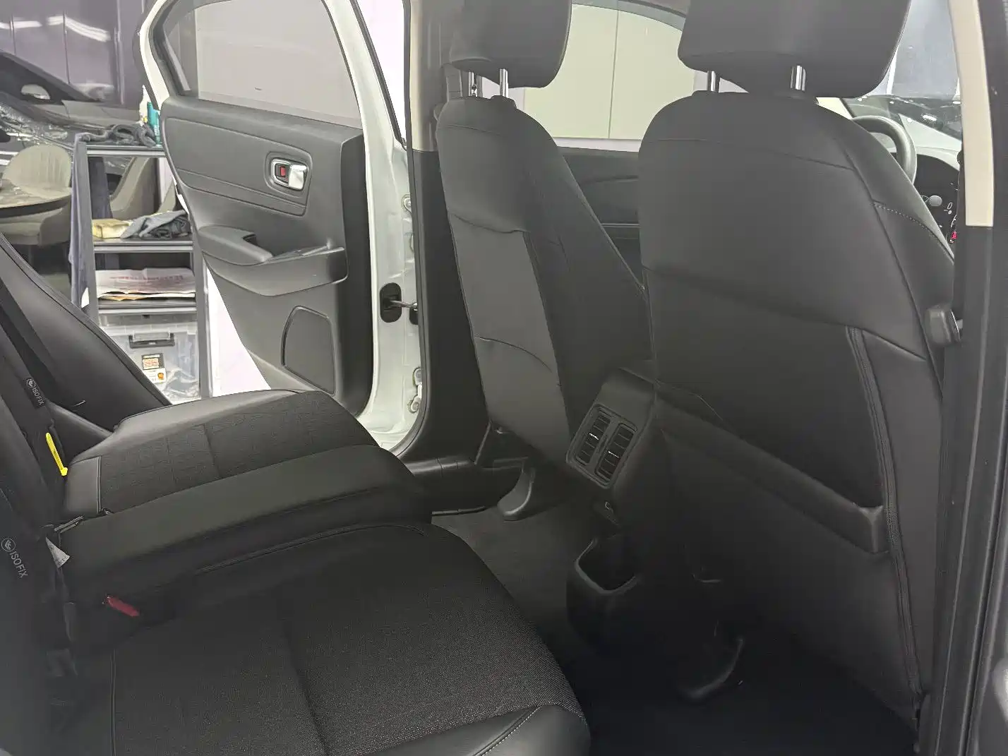 Photo 14 - Honda Vezel