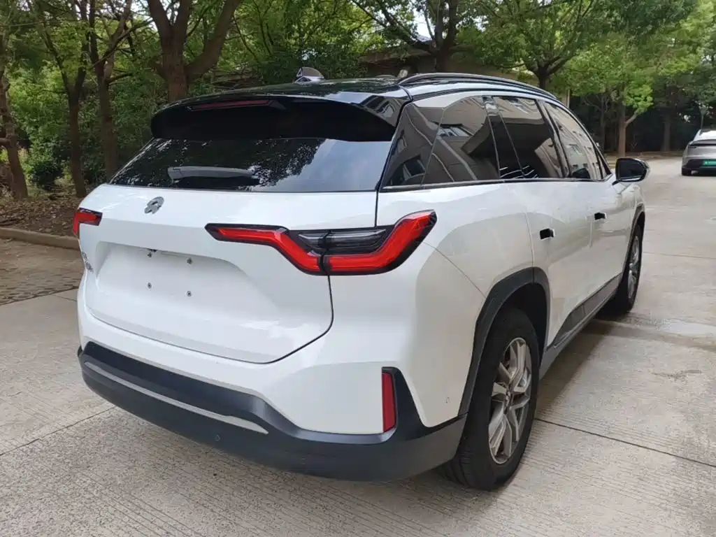 Фото 7 - NIO ES6
