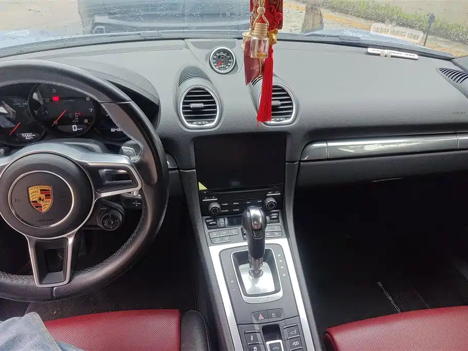 Porsche 718 2022 Boxster 2.0T фото 12