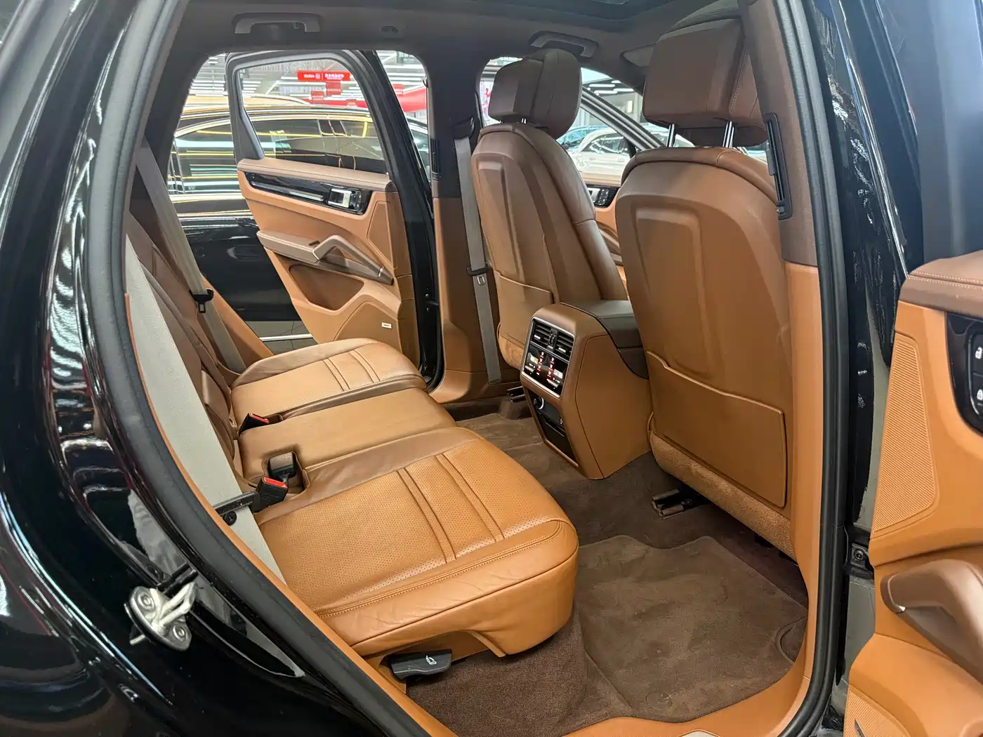 Porsche Cayenne 2023 Cayenne 3.0T Platinum Edition фото 15