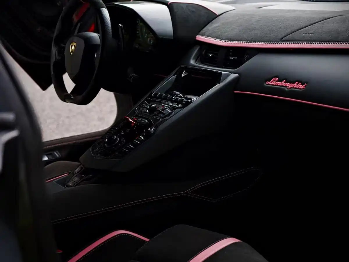 Фото 9 - Lamborghini Aventador