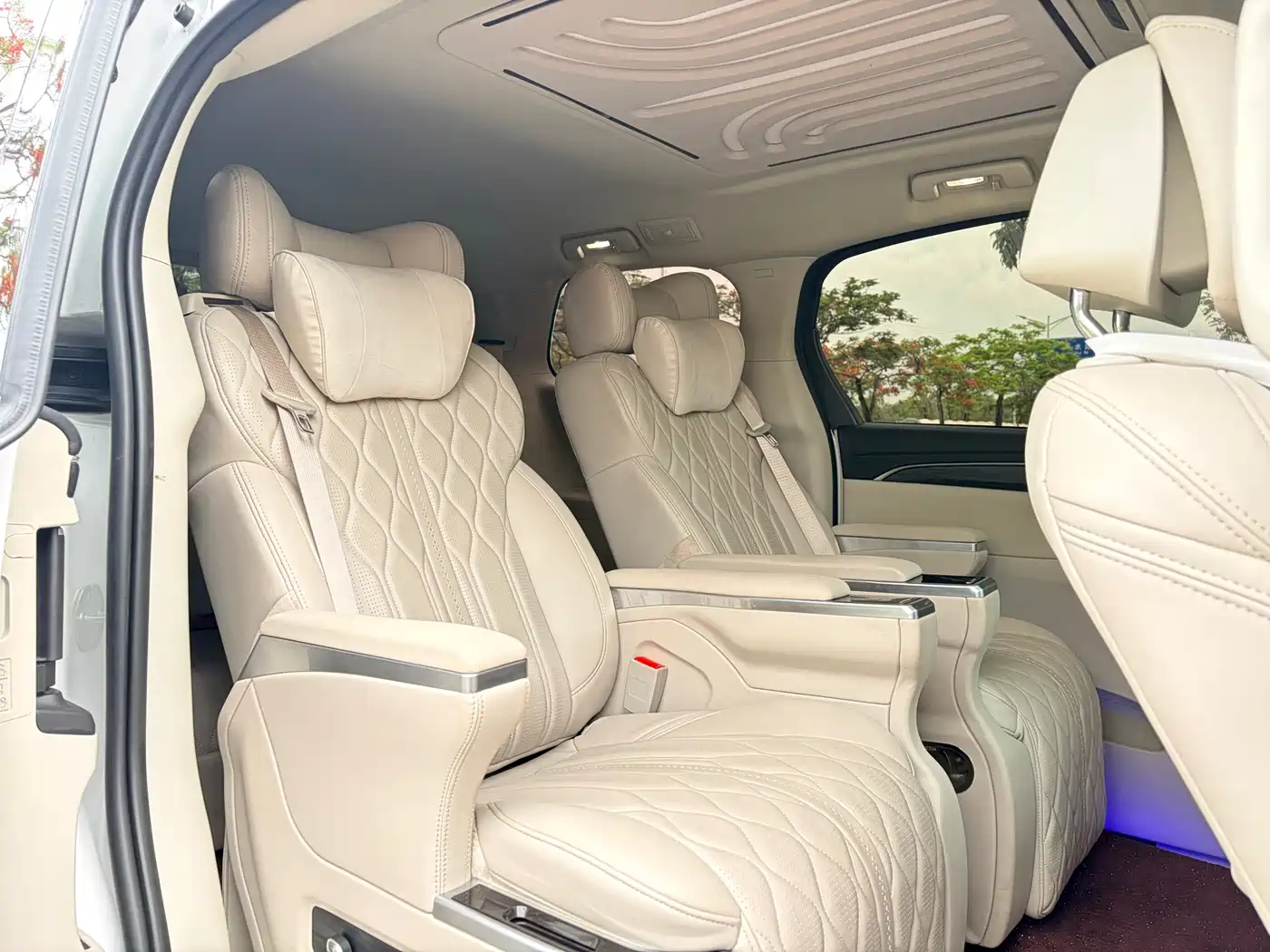 Buick GL8 2022 ES Landmark 653T Comfort фото 7