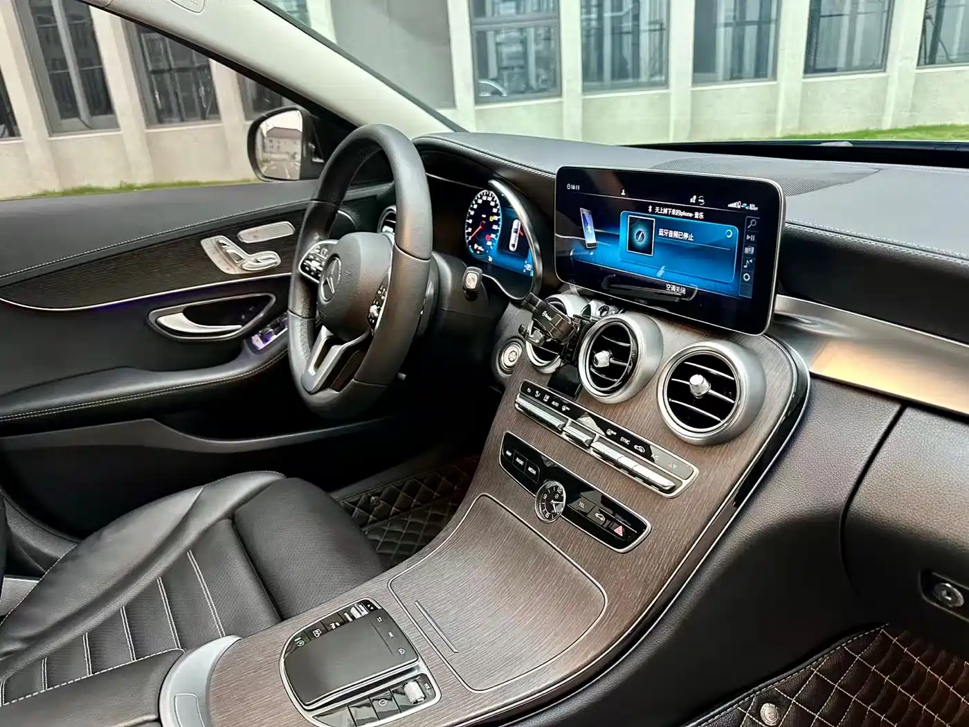 MERCEDES-BENZ C CLASS