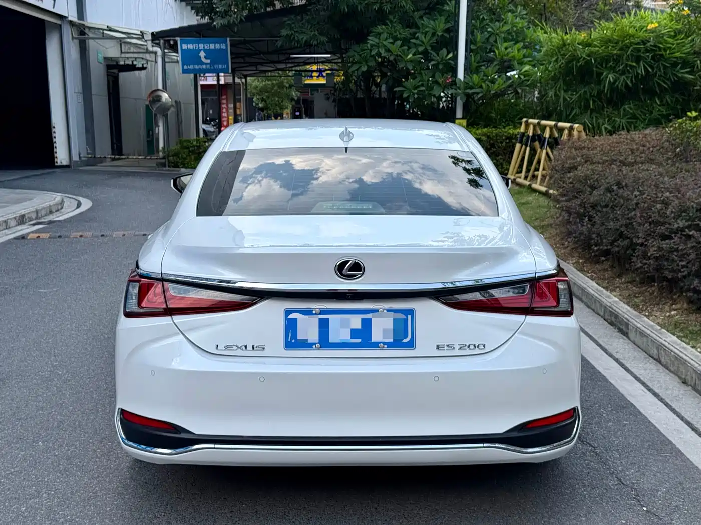 Lexus ES 2020 200 Excellence фото 5