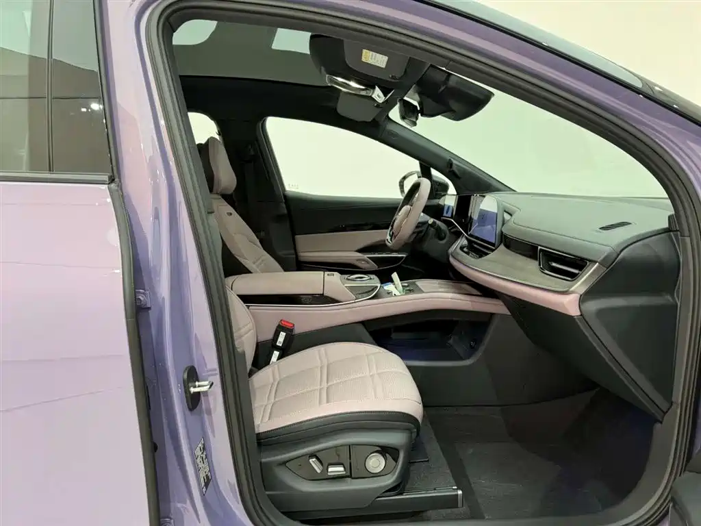 Hongqi HONGQI TIANGONG 08