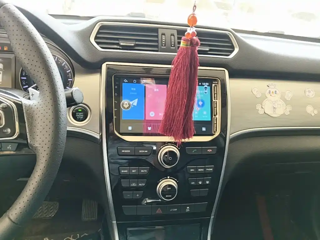 Фото 13 - Haval H2