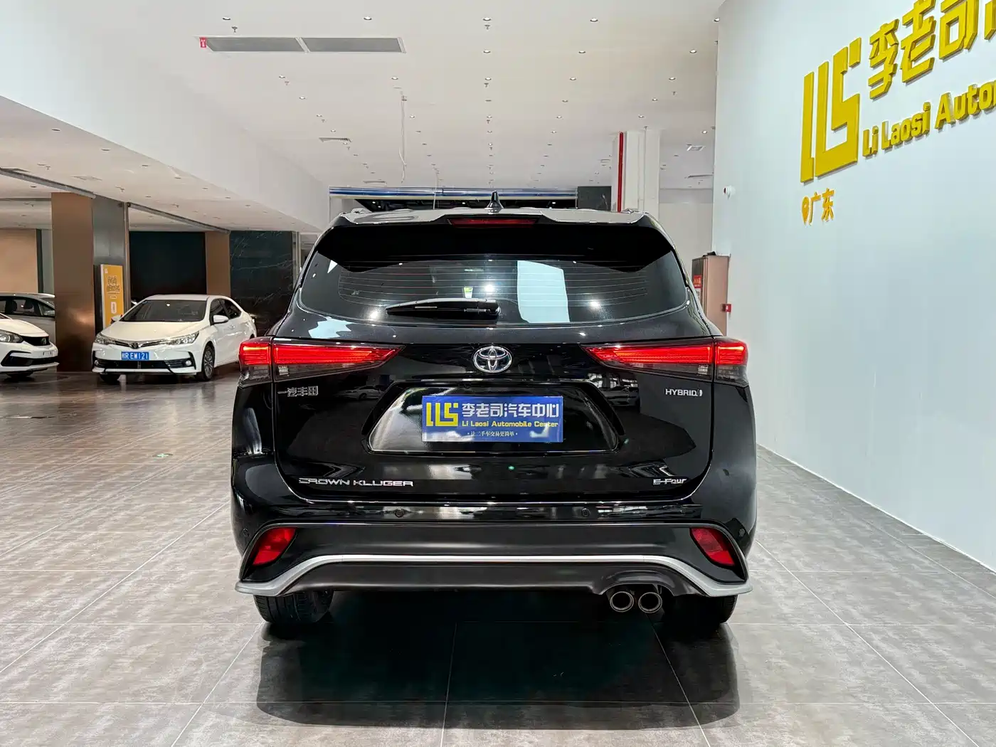 Toyota Crown Kluger 2023 2022 2.5L HEV 4WD Luxury Edition