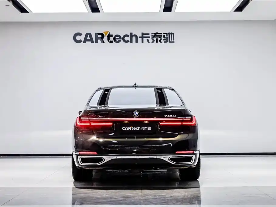 BMW 7 Series 2019 Facelift 740Li xDrive Executive Luxury Package фото 5