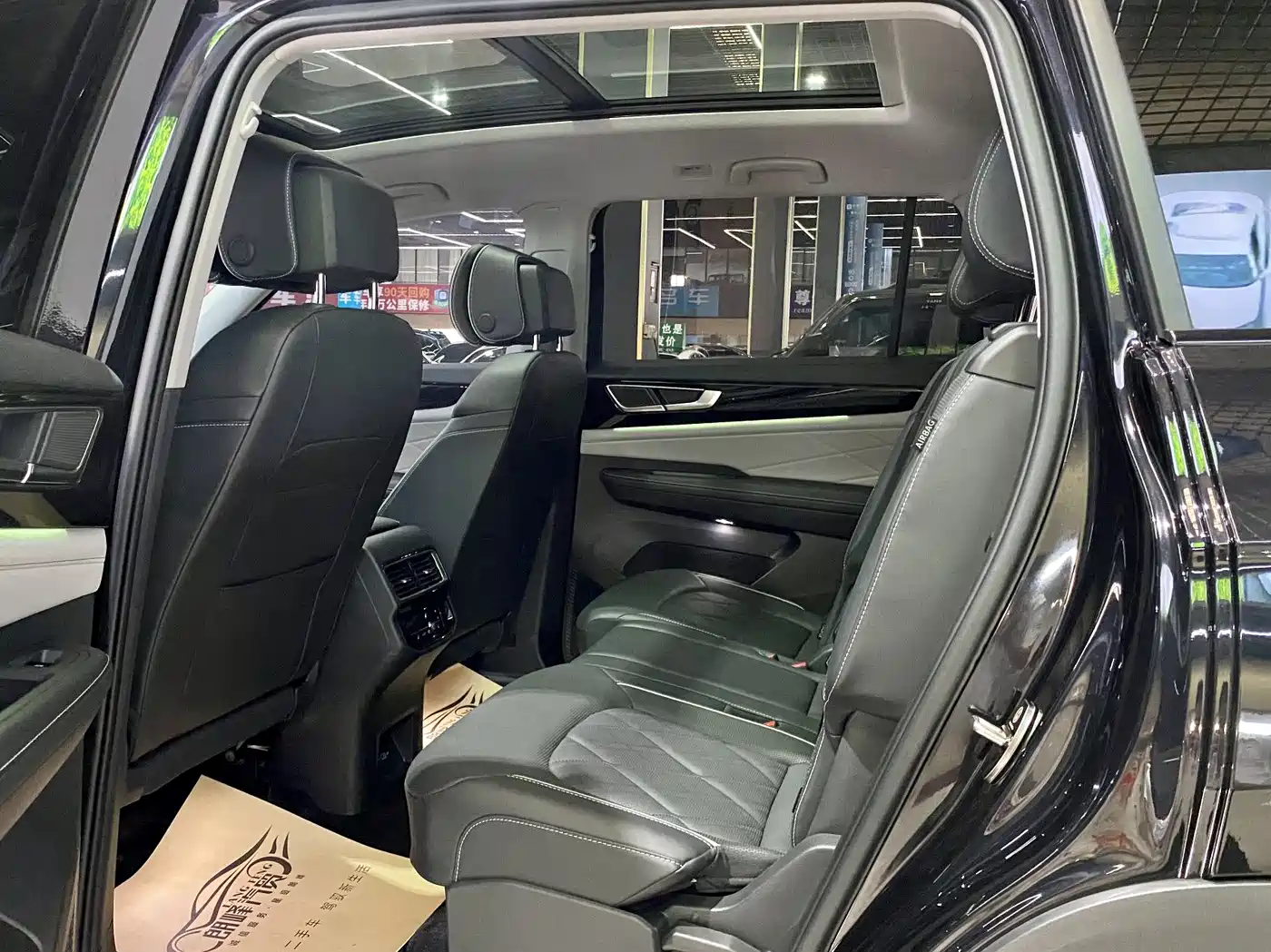 Volkswagen Teramont 2024 380TSI 4WD Prestige Luxury Edition фото 14