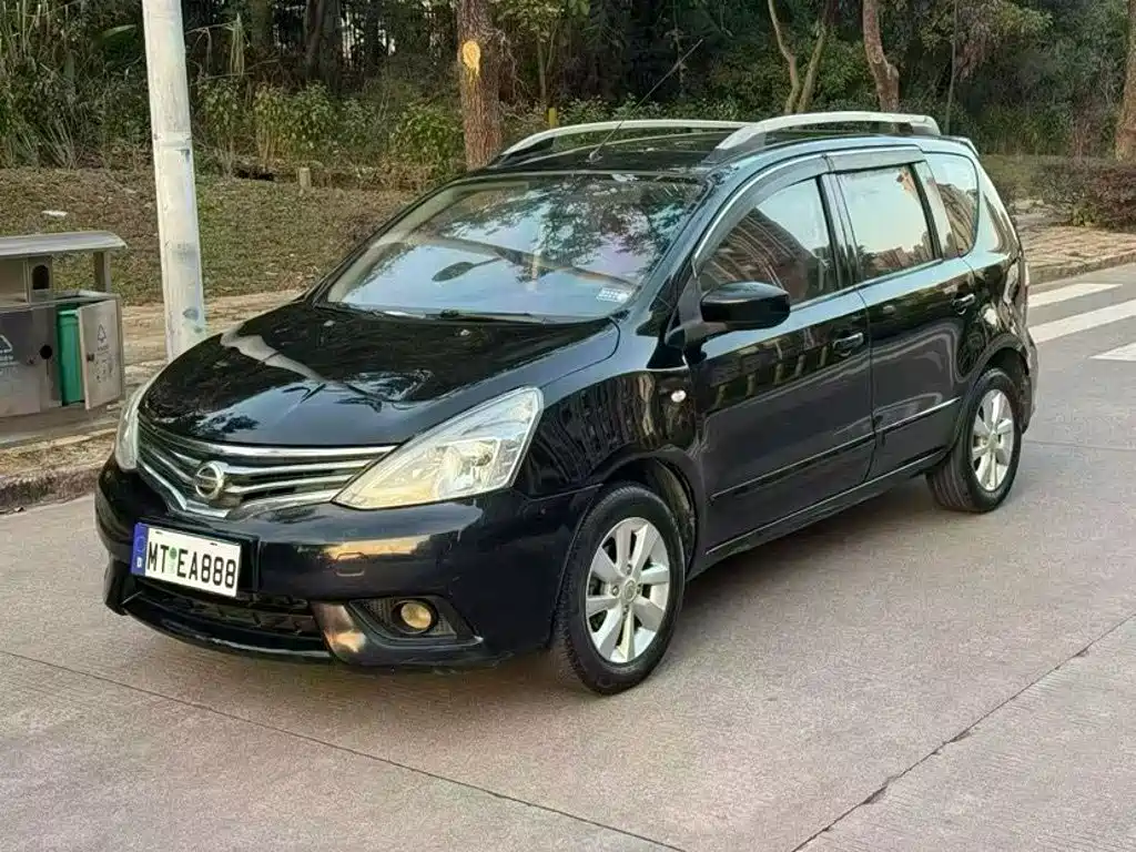 Nissan Livina 2014 2013 1.6XL CVT Luxury