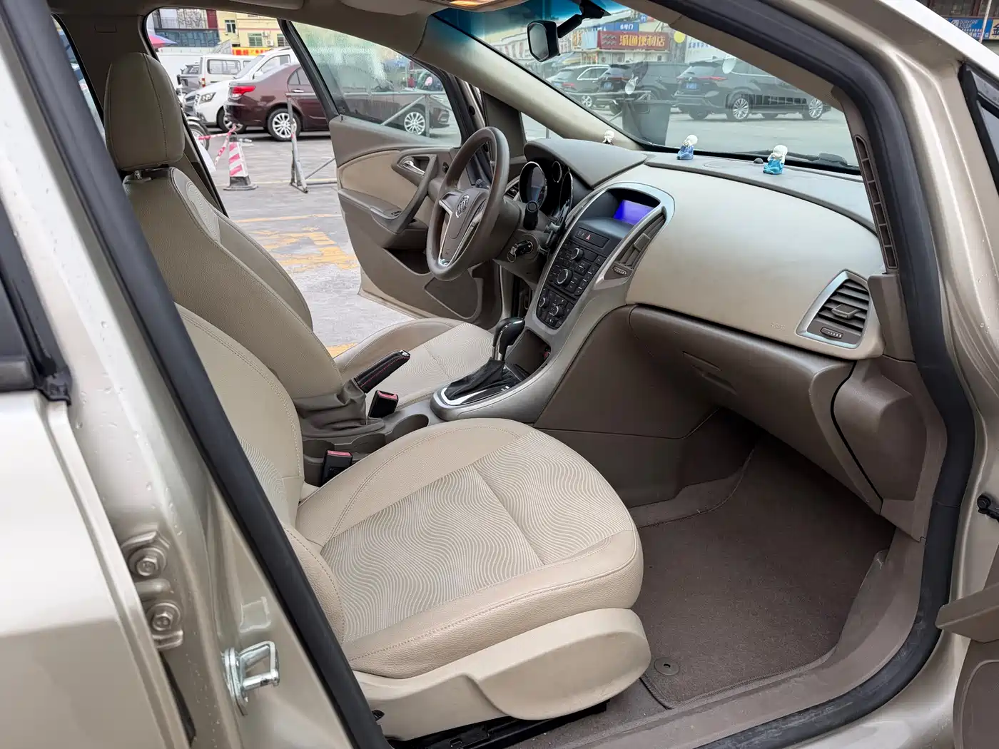 Buick Excelle 2013 GT 1.6L Automatic Comfort Edition фото 8