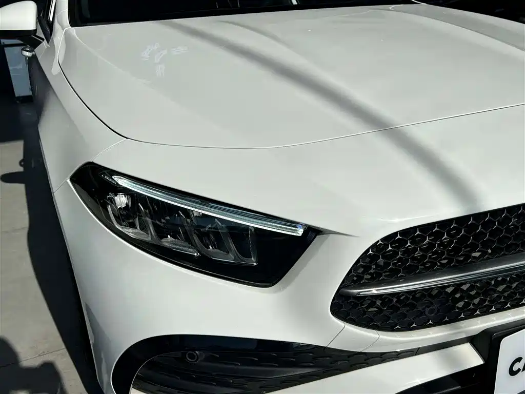 MERCEDES-BENZ A CLASS