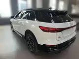 Фото 7 - Audi Q5 e-tron