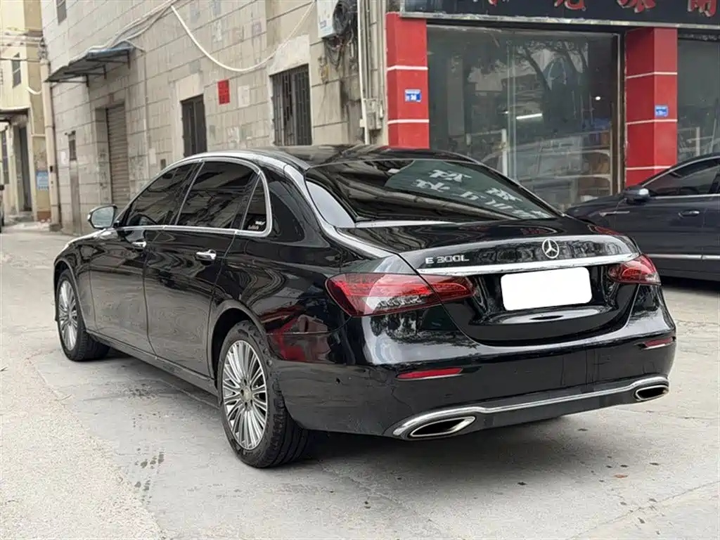 Mercedes-Benz E-Class 2016 E 200 L фото 13