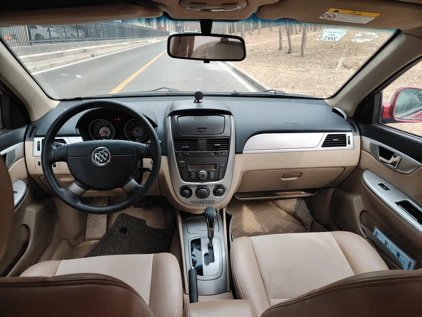Buick Excelle 2013 1.5L Automatic Classic фото 4