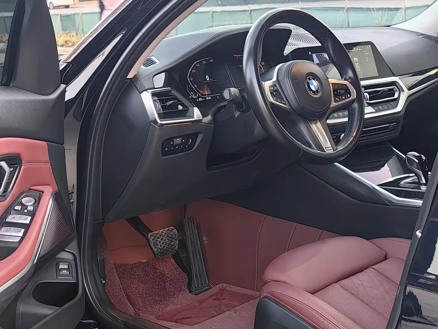 BMW 3 Series 2022 325Li M Sport Package фото 4