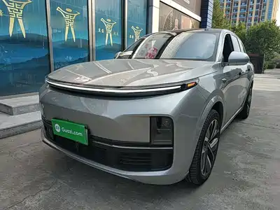 Li Auto L8