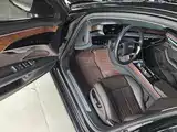 Фото 16 - Audi A8