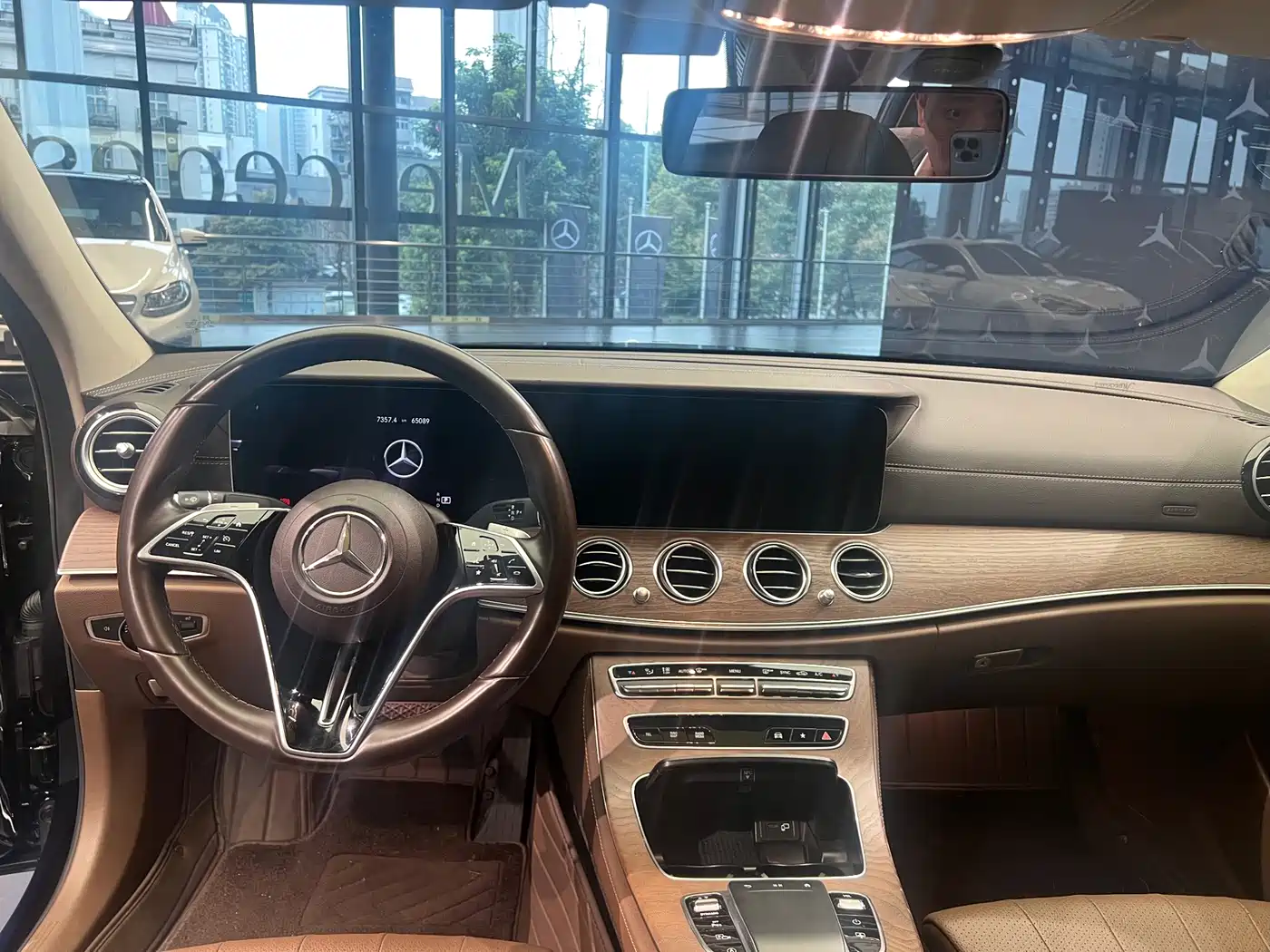  E CLASS