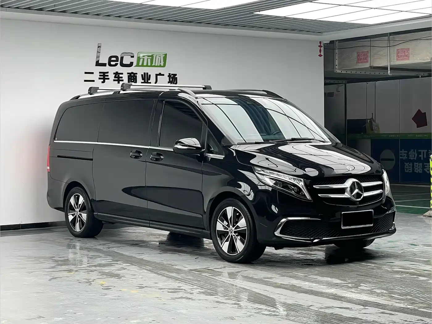 Mercedes-Benz V-Class 2020 V 260 Luxury Edition фото 3