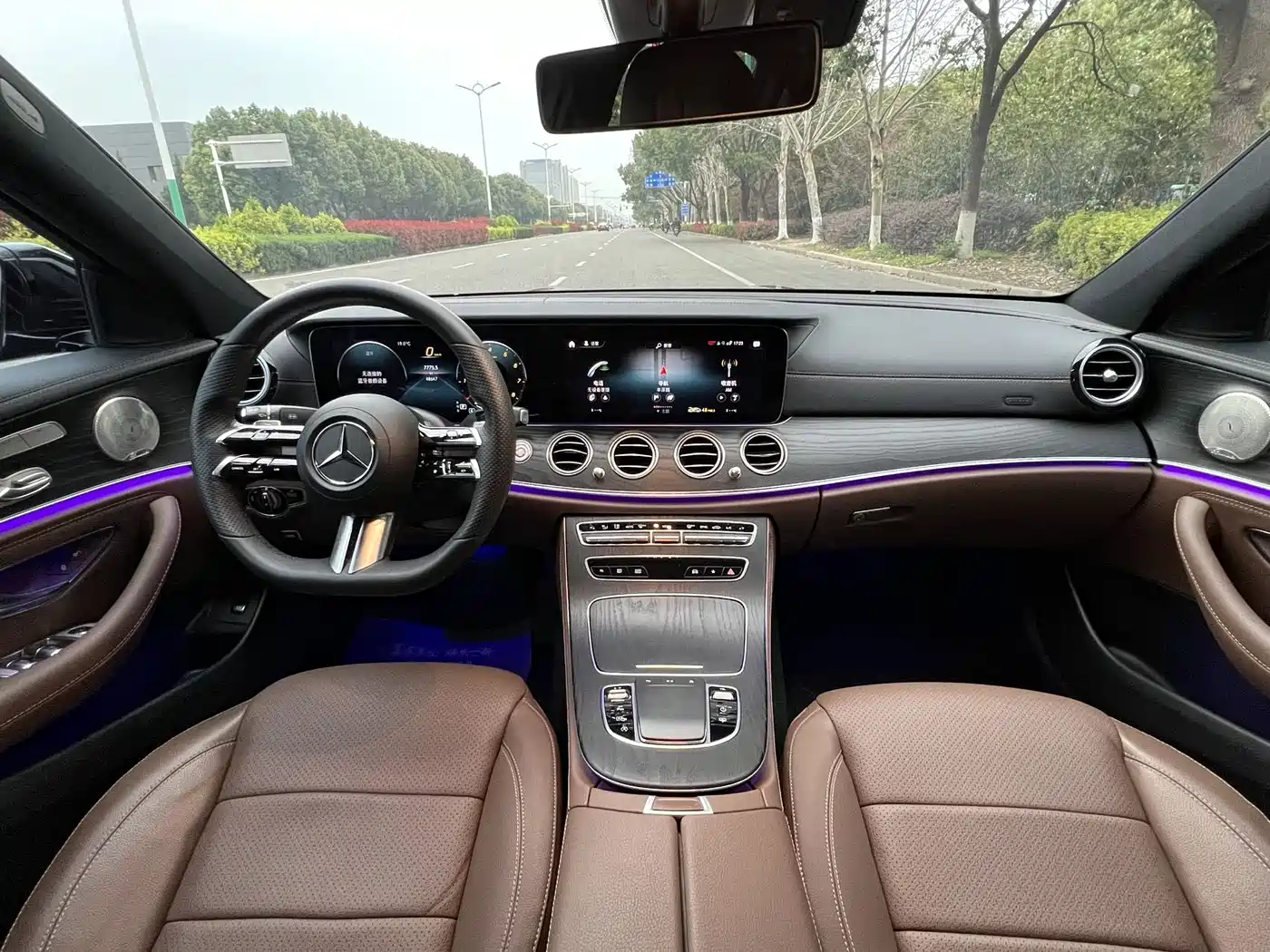 Mercedes-Benz E-Class 2023 E 300 L Sport Luxury фото 14